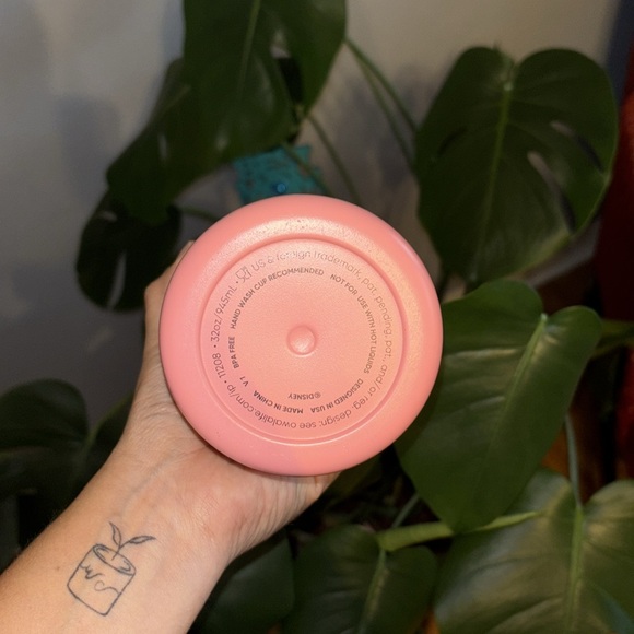 Owala - Picture 5 of 5